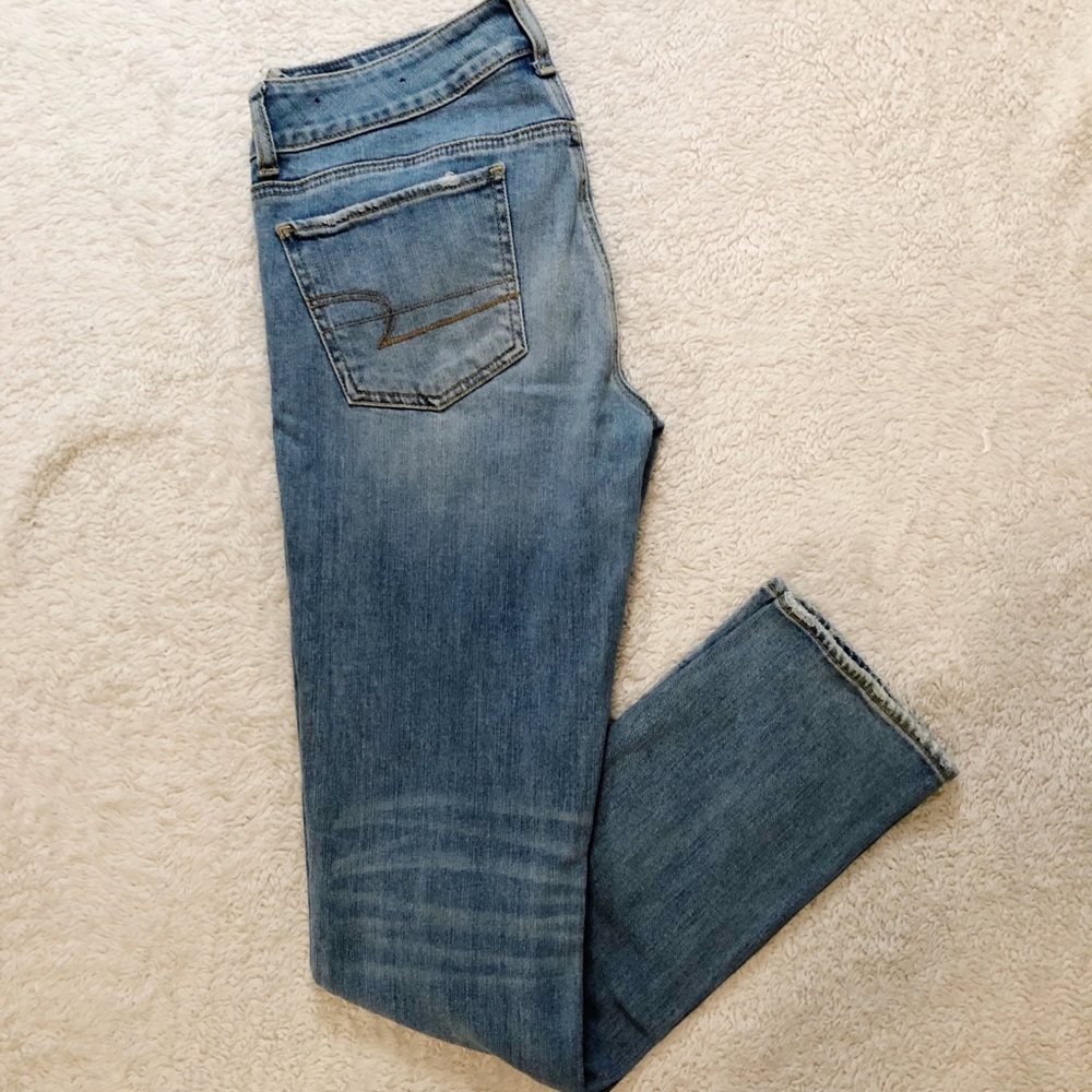 American Eagle Straight Leg Regular sz.6 Jeans